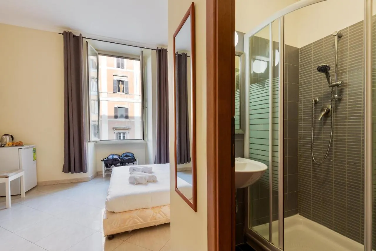روما Alveare Bed & Breakfast